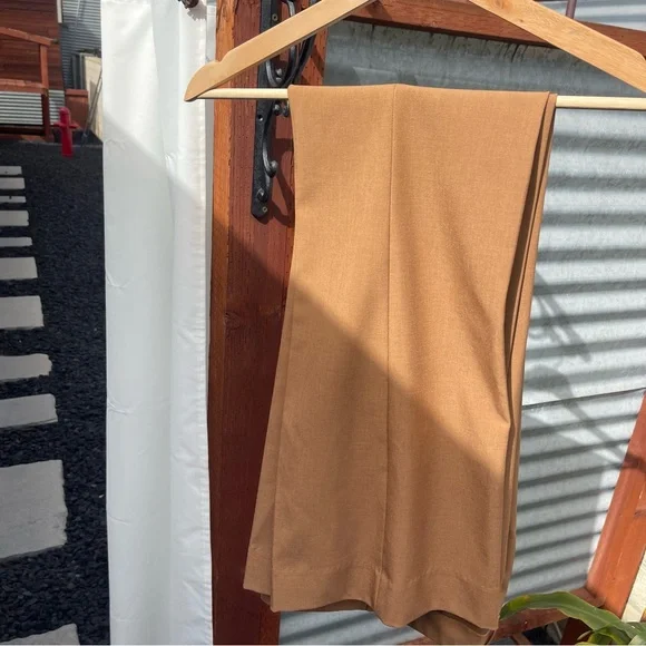 Banana Republic Sculpted Bootcut Pant - Picture 10 of 12